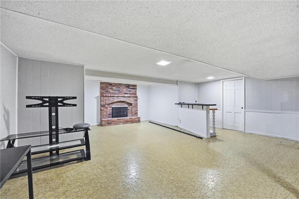 4332 S Dover Avenue — photo 37