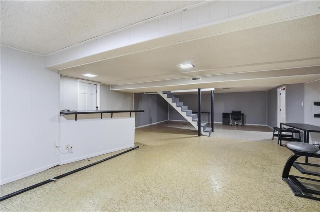 4332 S Dover Avenue — photo 38