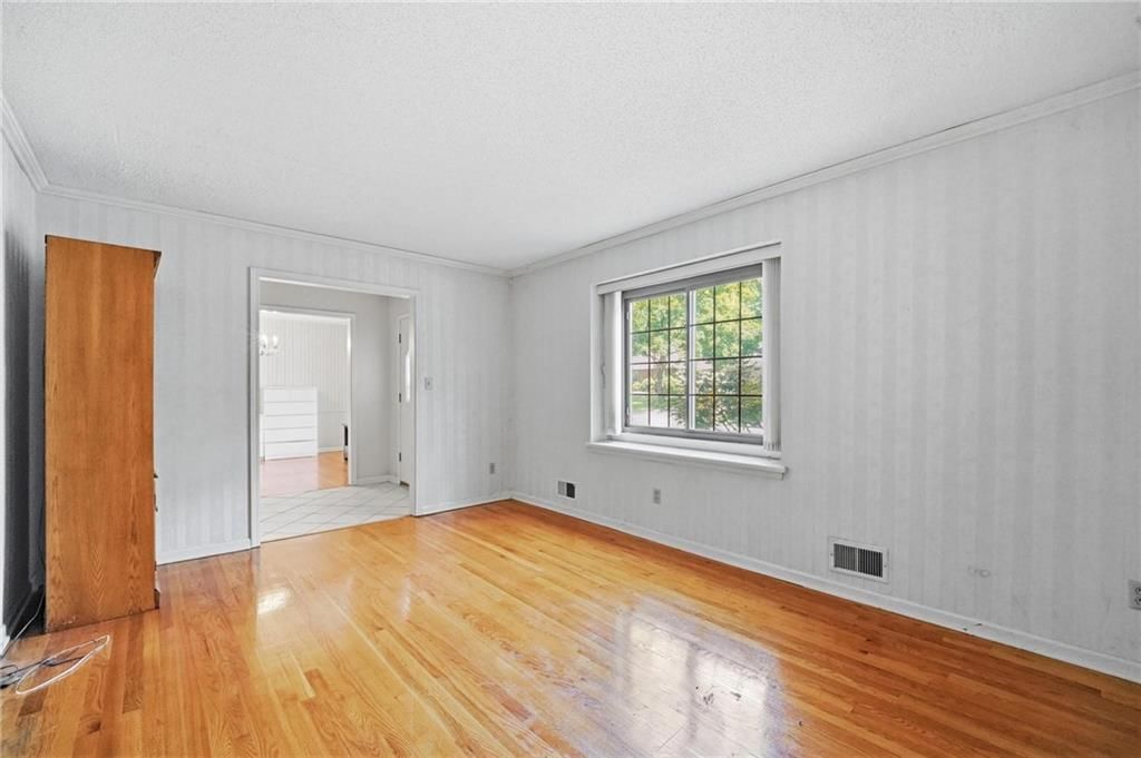 4332 S Dover Avenue — photo 50