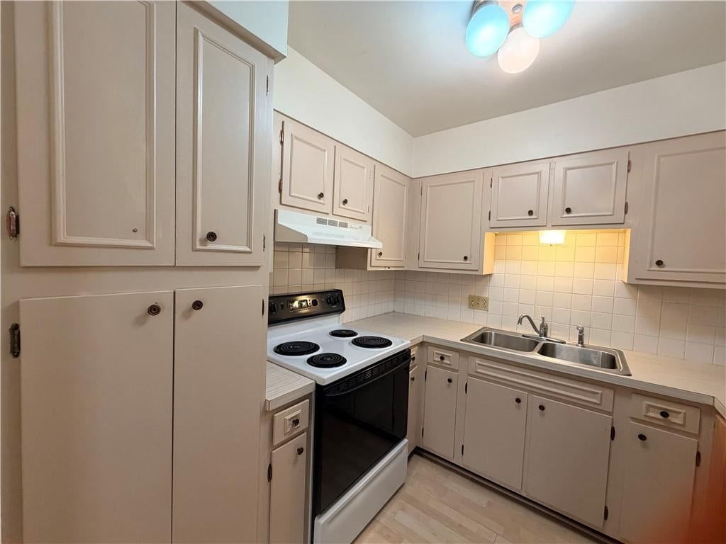 8215 Santa Fe Drive — photo 8