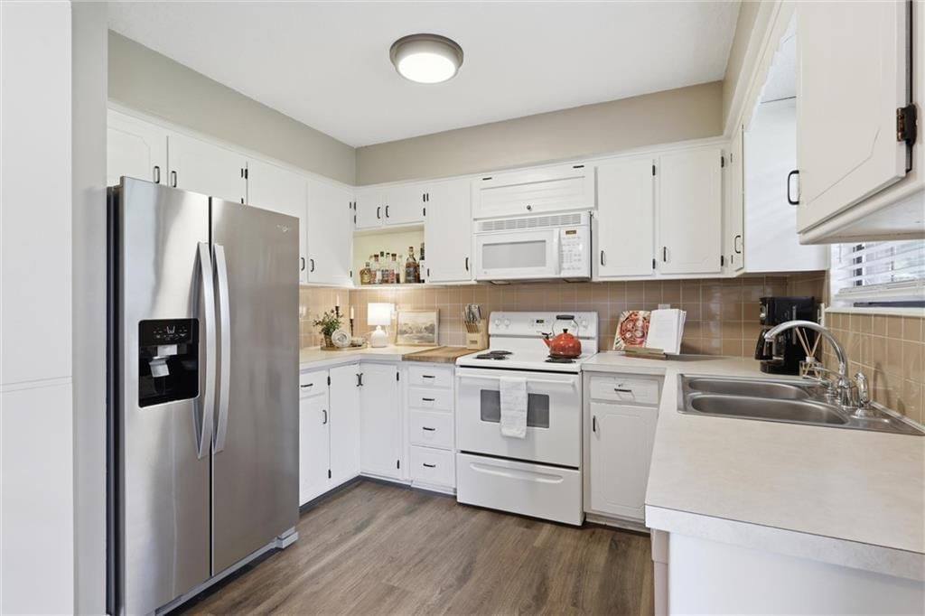 717 SE Parkwood Court — photo 13
