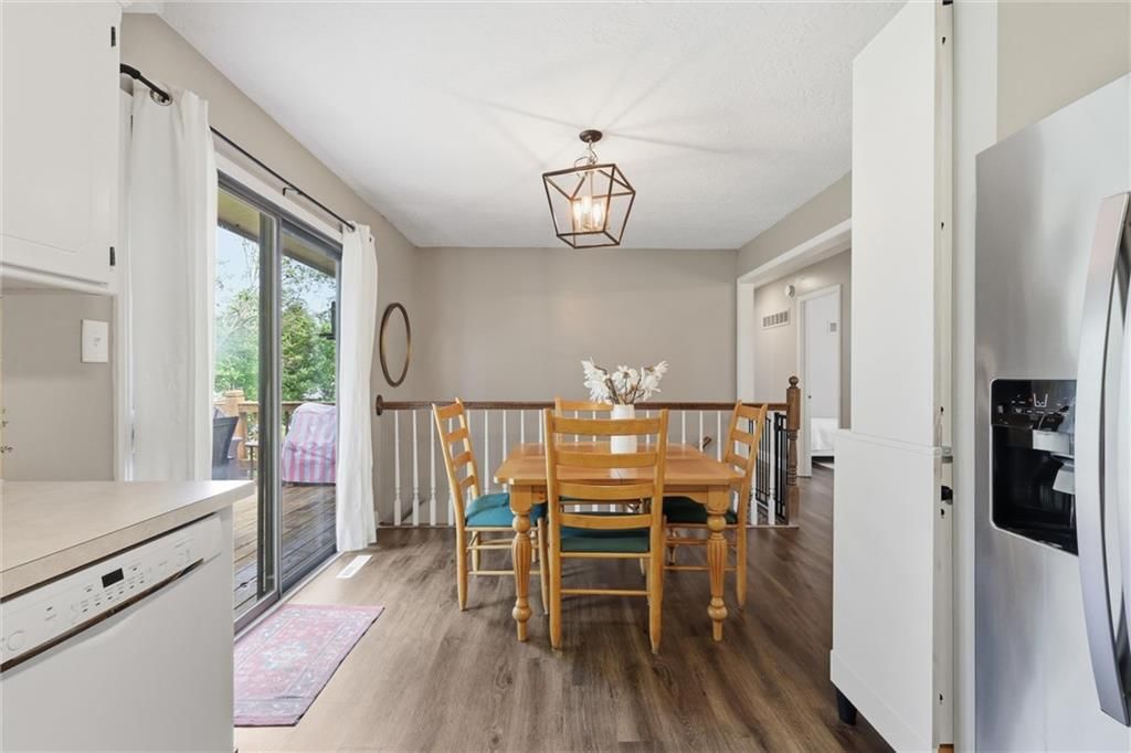 717 SE Parkwood Court — photo 15