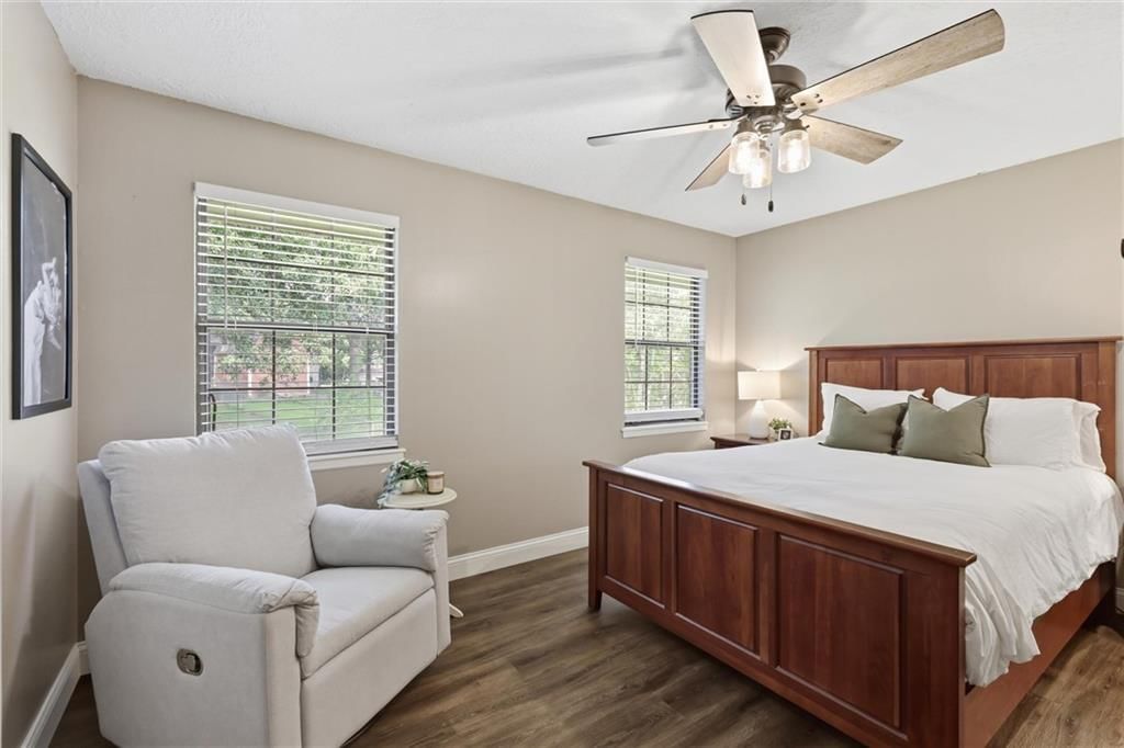 717 SE Parkwood Court — photo 16