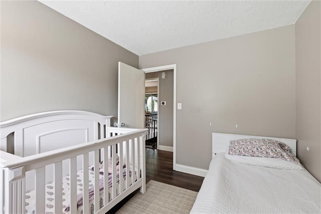 717 SE Parkwood Court — photo 22