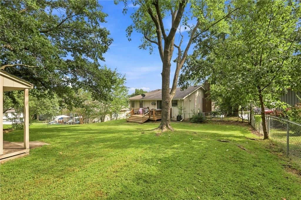 717 SE Parkwood Court — photo 31