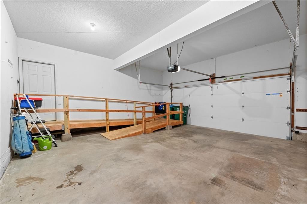 13653 Manor Road — photo 41