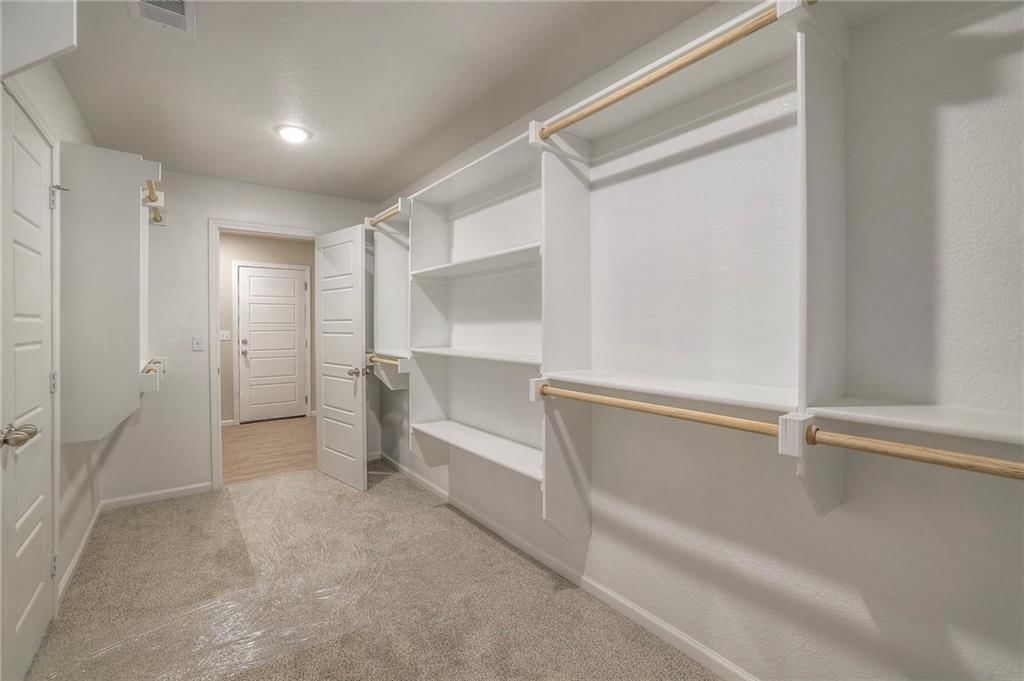 12928 Sewell Avenue — photo 22
