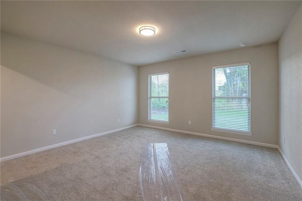 12928 Sewell Avenue — photo 25