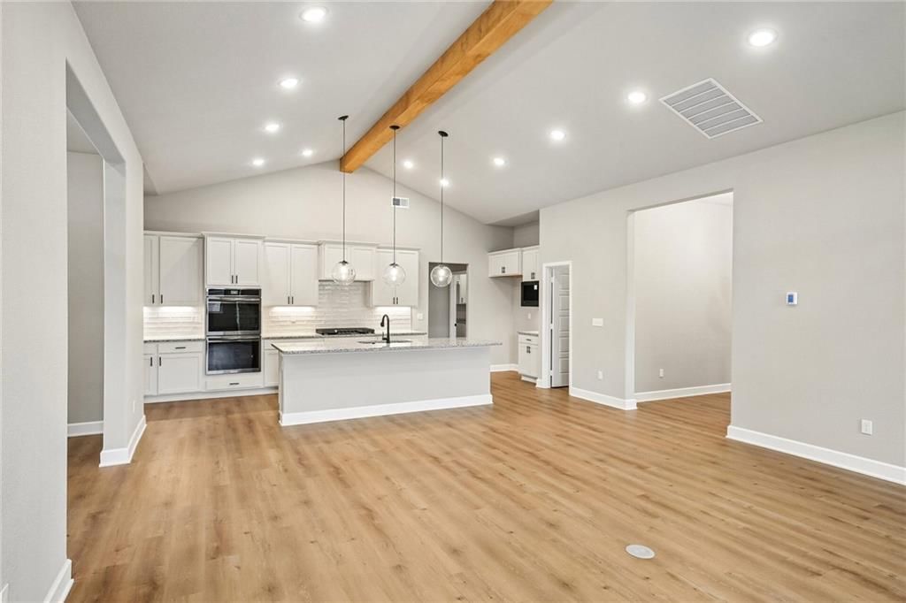 12920 Sewell Avenue — photo 11