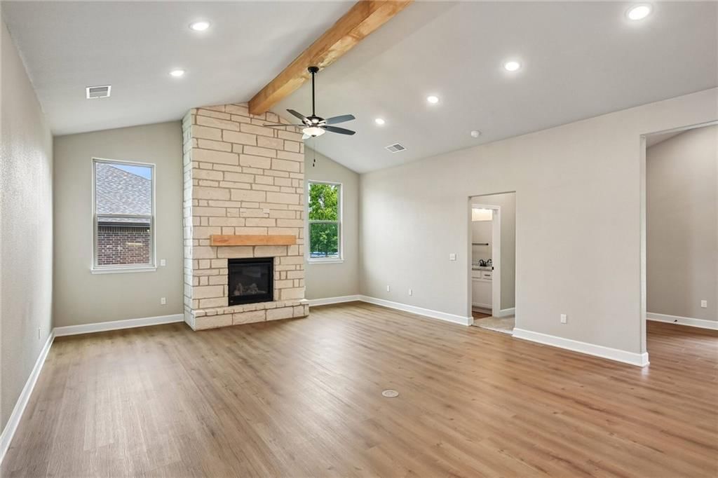 12920 Sewell Avenue — photo 13