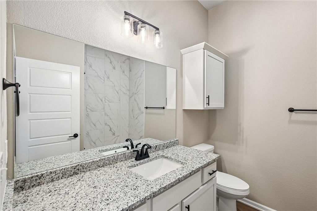 12920 Sewell Avenue — photo 21
