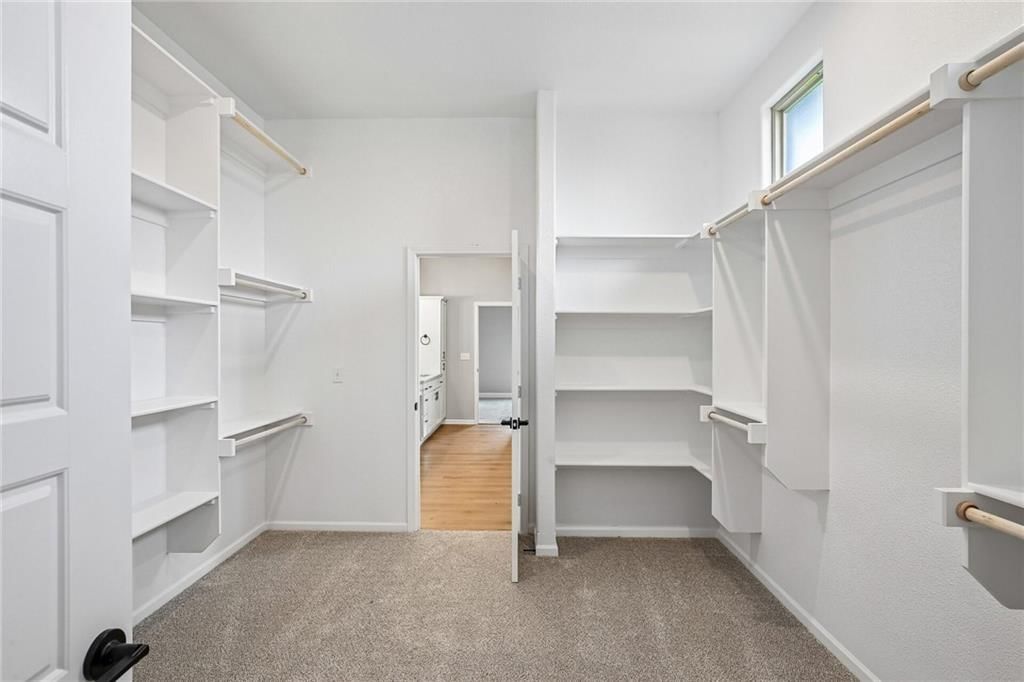 12920 Sewell Avenue — photo 23