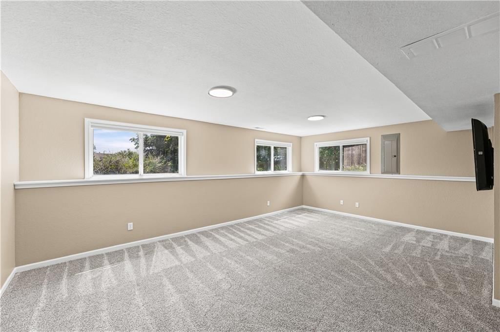 6001 Lone Elm Road — photo 35