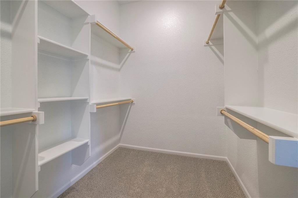 12912 Sewell Avenue — photo 26