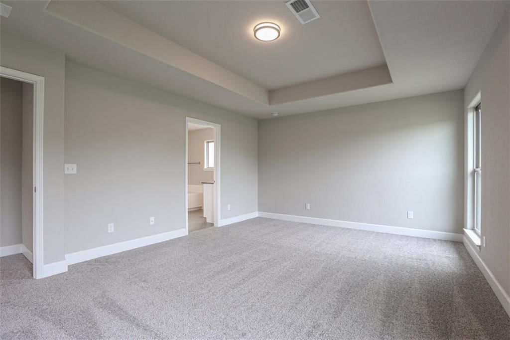 12916 Sewell Avenue — photo 30