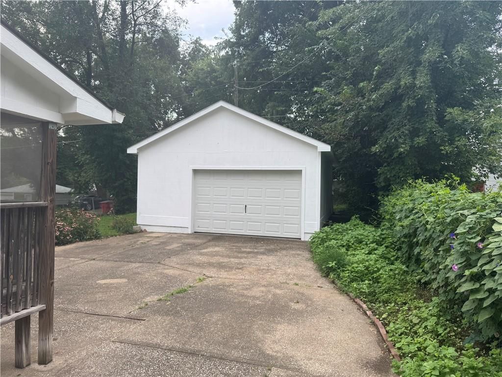 1811 South Street — photo 11