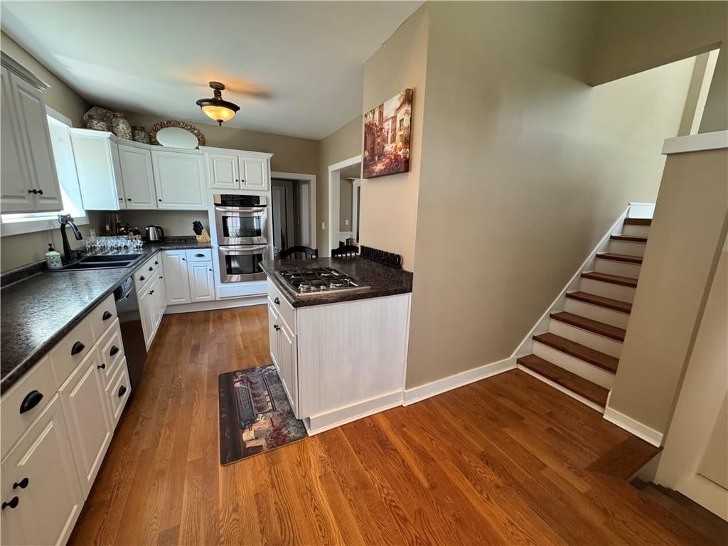 1811 South Street — photo 32