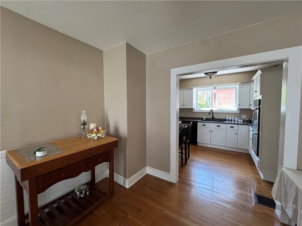 1811 South Street — photo 33