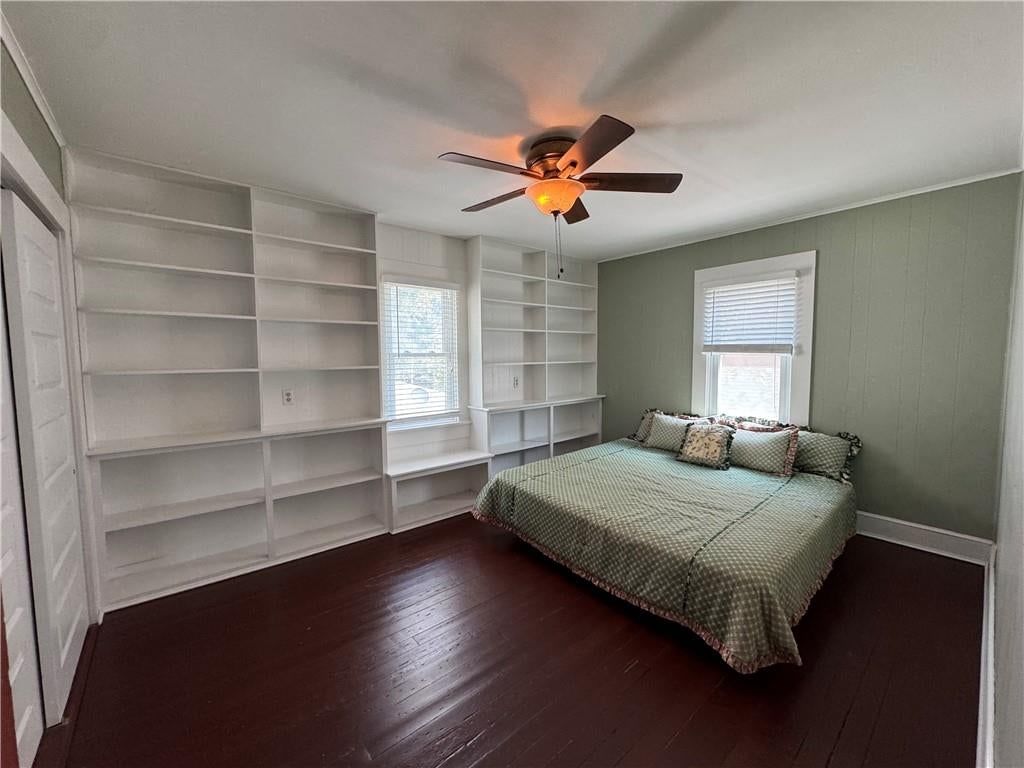 1811 South Street — photo 48