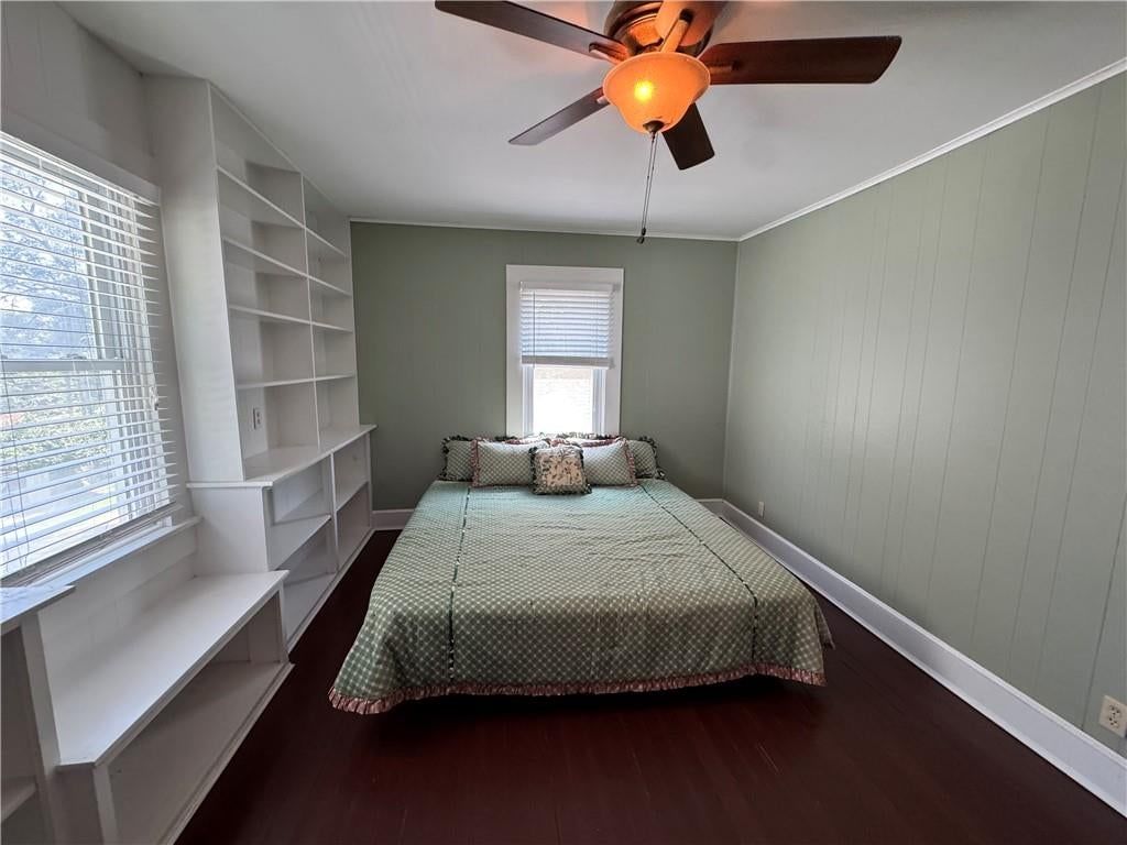 1811 South Street — photo 49