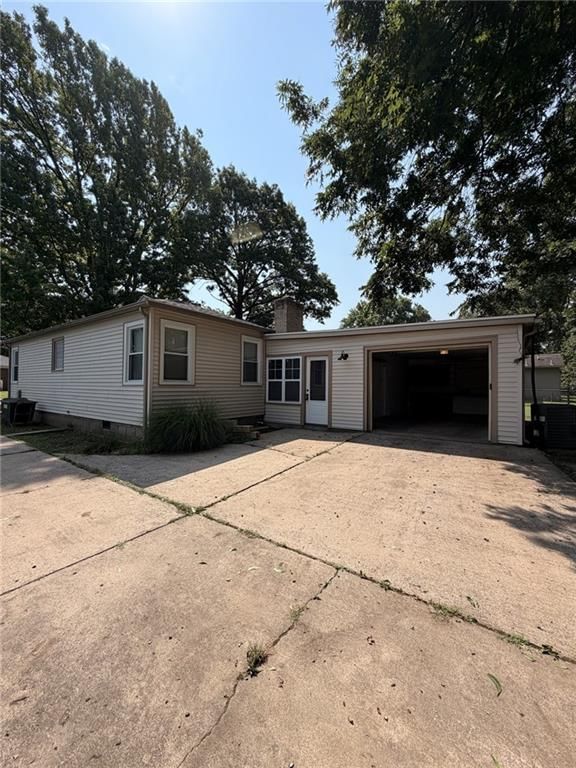 708 S Woodland Street — photo 4