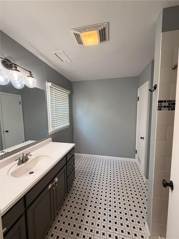 708 S Woodland Street — photo 21