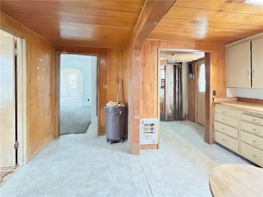 605 W Peoria Street — photo 9