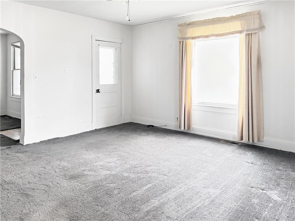 605 W Peoria Street — photo 18