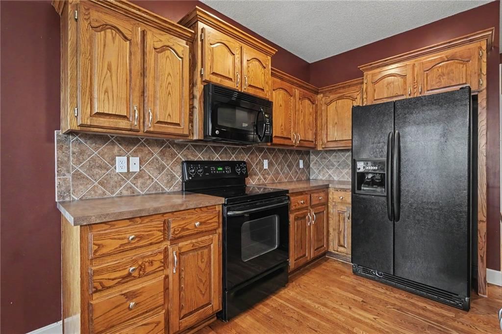 8438 Timber Ridge Street — photo 15