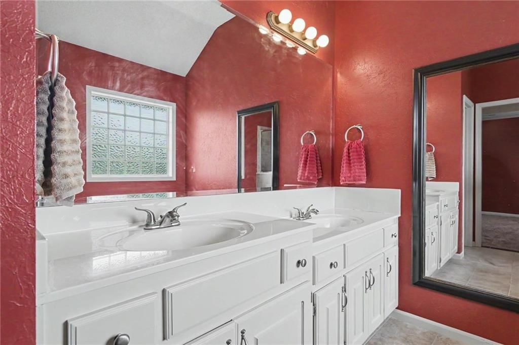 8438 Timber Ridge Street — photo 27