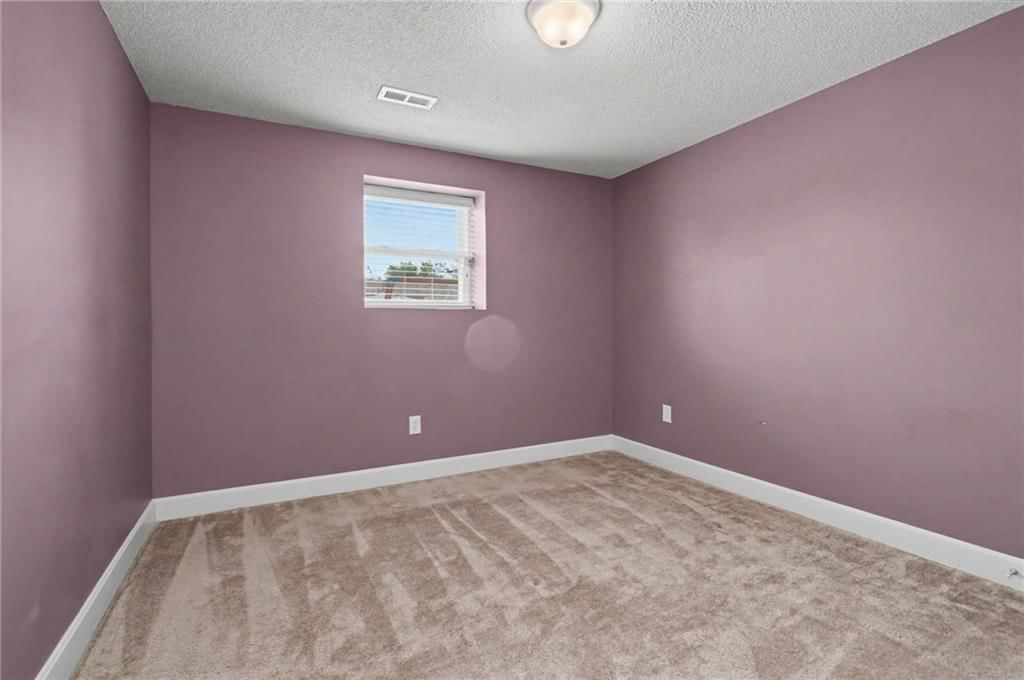 8438 Timber Ridge Street — photo 39