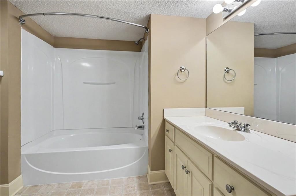 8438 Timber Ridge Street — photo 41