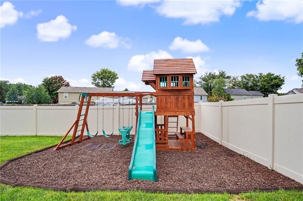 8438 Timber Ridge Street — photo 47