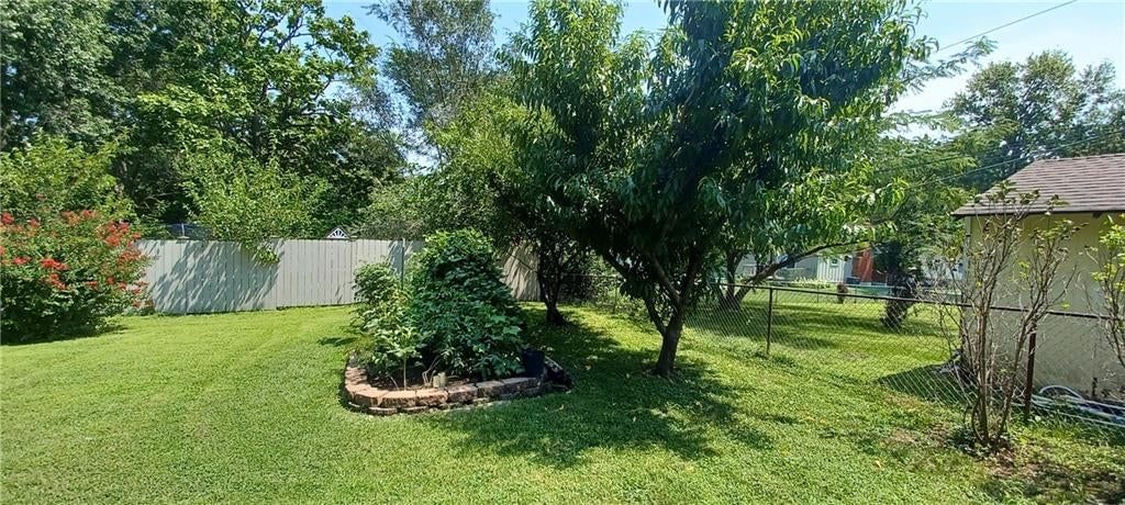 407 NE 113TH Street — photo 3