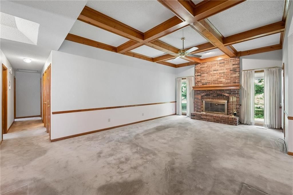8520 N Campbell Street — photo 7