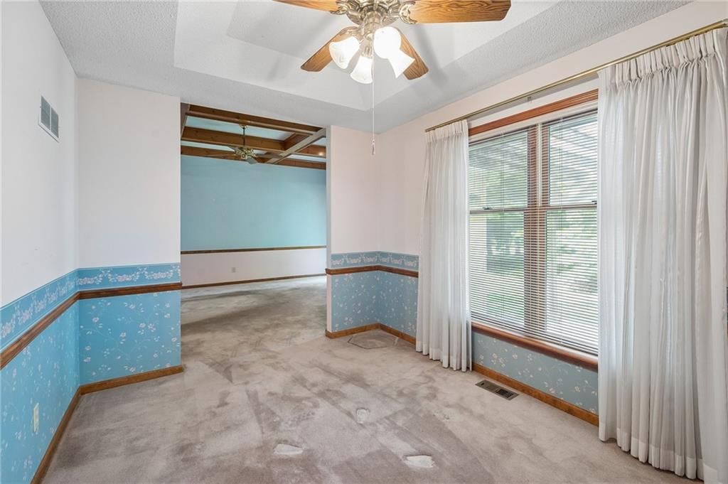 8520 N Campbell Street — photo 14