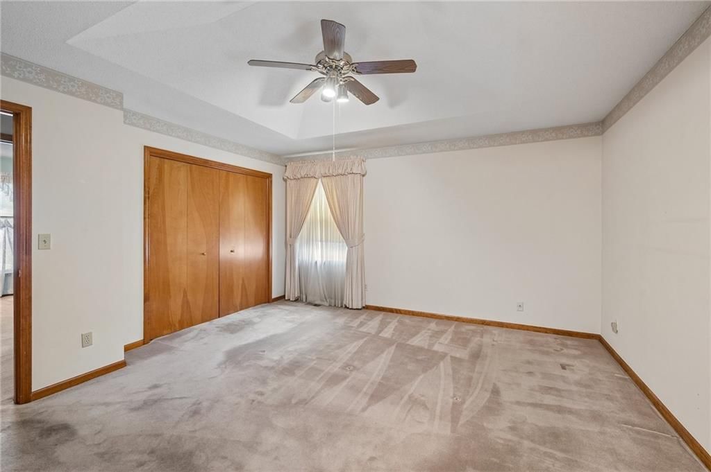 8520 N Campbell Street — photo 18