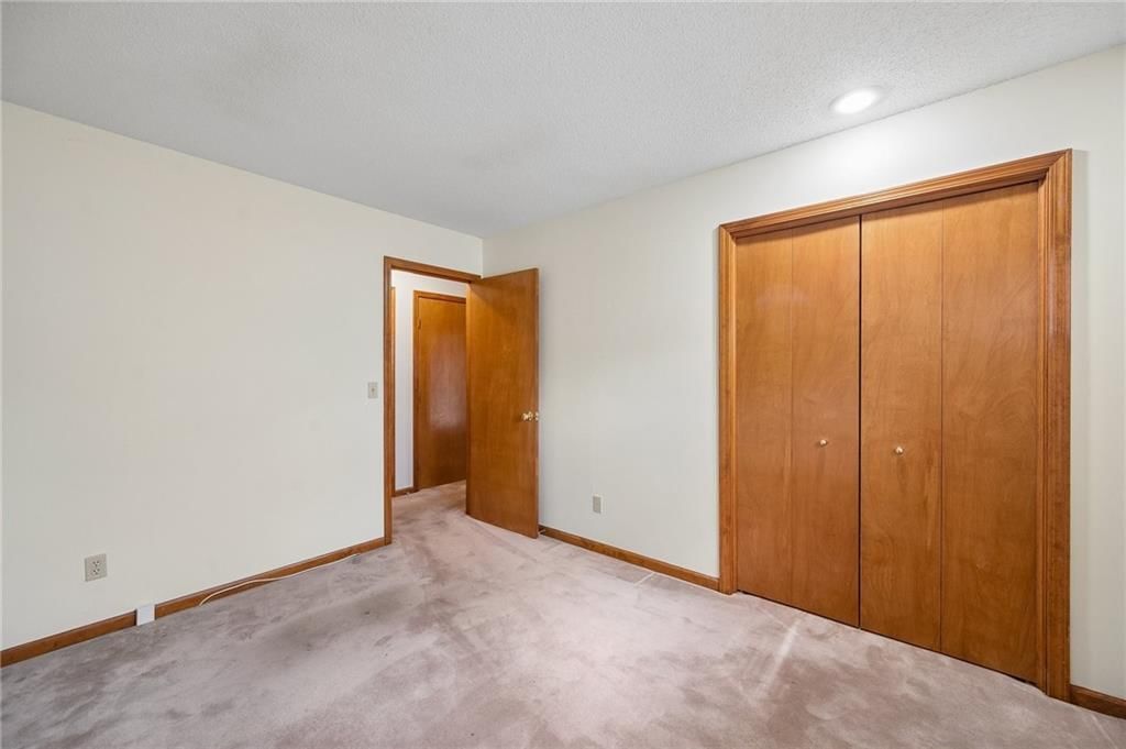 8520 N Campbell Street — photo 20