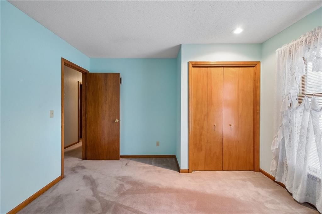 8520 N Campbell Street — photo 22