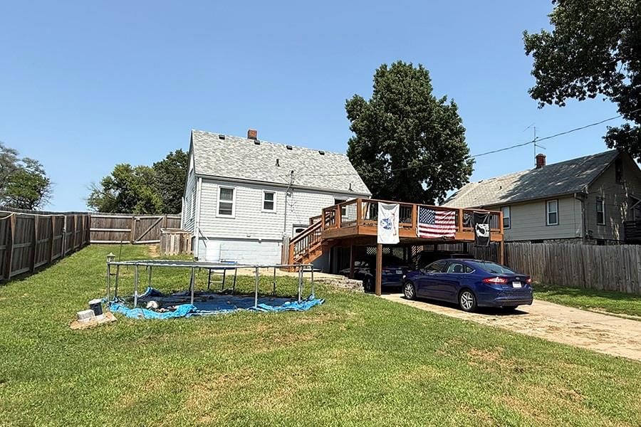 1115 Metropolitan Avenue — photo 4