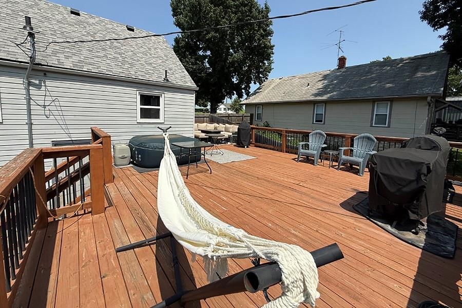 1115 Metropolitan Avenue — photo 24