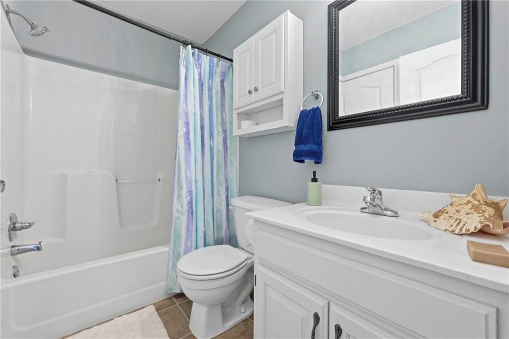 Photo 21 of 34 - 519 Holt Drive, Liberty, MO 64068