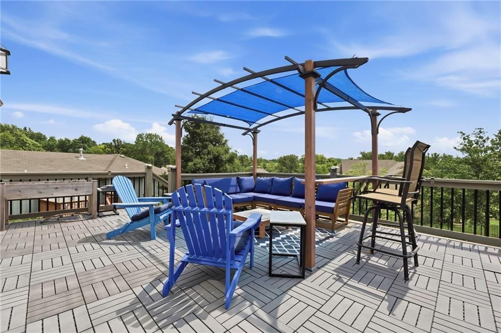 Photo 32 of 34 - 519 Holt Drive, Liberty, MO 64068