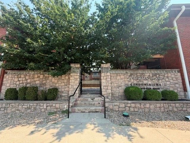 4203 Clark Avenue — photo 2