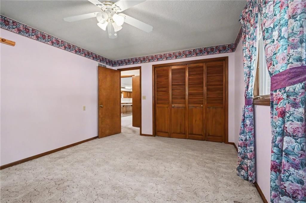 305 E Monroe Street — photo 30