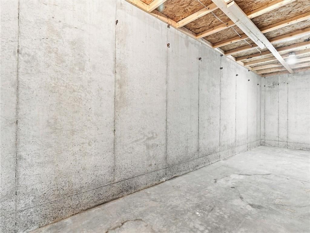 7633 212th Street — photo 39