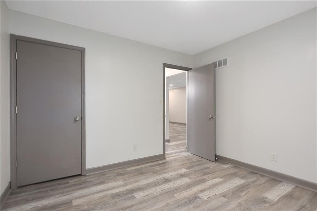 1610 N 59th Place — photo 15