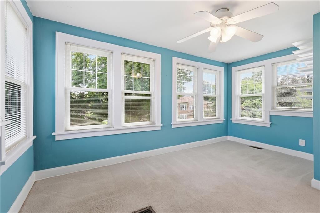 1315 W 50th Terrace — photo 22