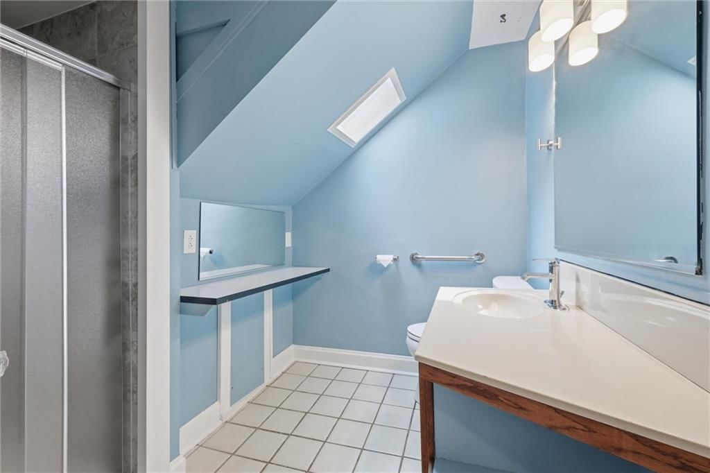 1315 W 50th Terrace — photo 26