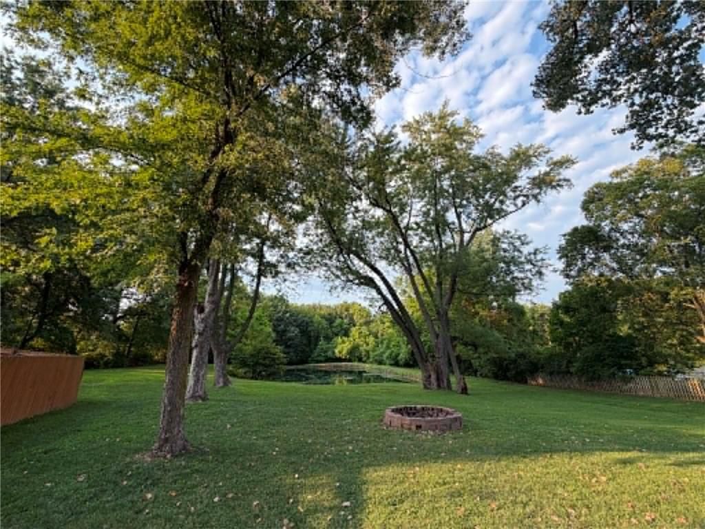 1800 E Mechanic Avenue, Independence, MO: listing photo 2